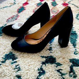 New stacked heel black pumps, size 7